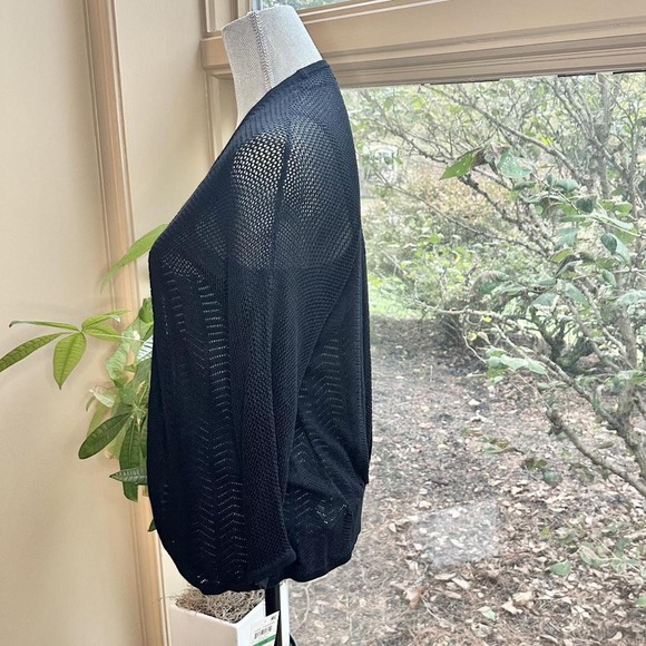 Thalia Sodi NWT large Black Pointelle mesh shrug 3/4 sleeves cardigan - Picture 3 of 8